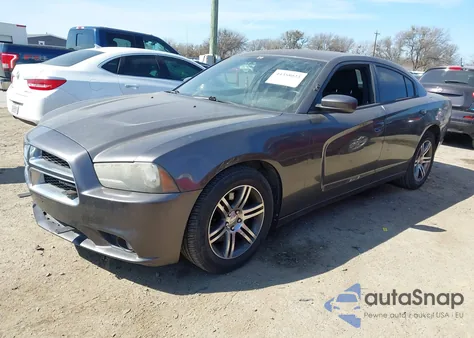 2013 Dodge Charger Police z USA, uszkodzony, nr VIN 2C3CDXAT0DH570802